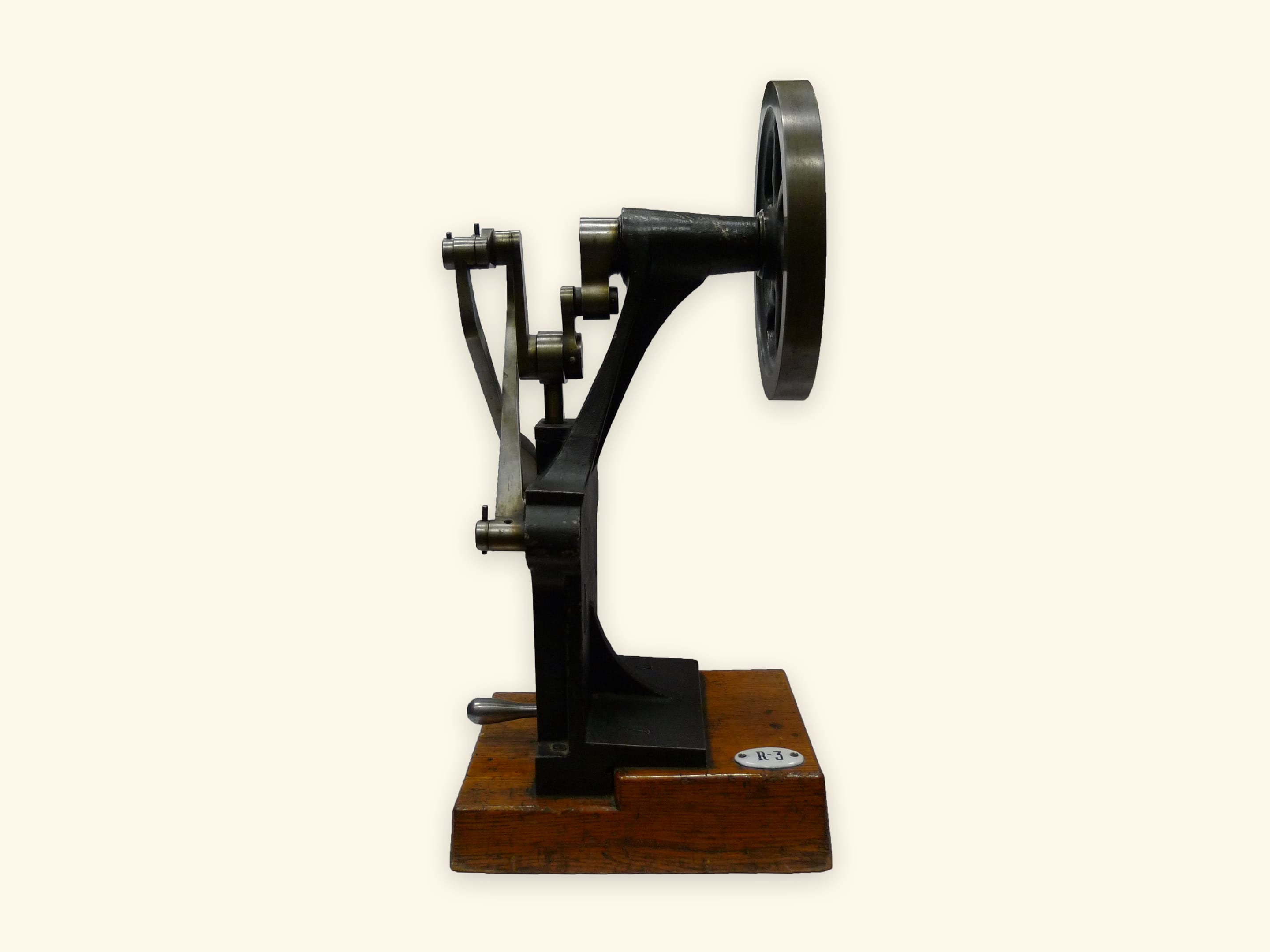 Модель Чебышева (МГТУ)