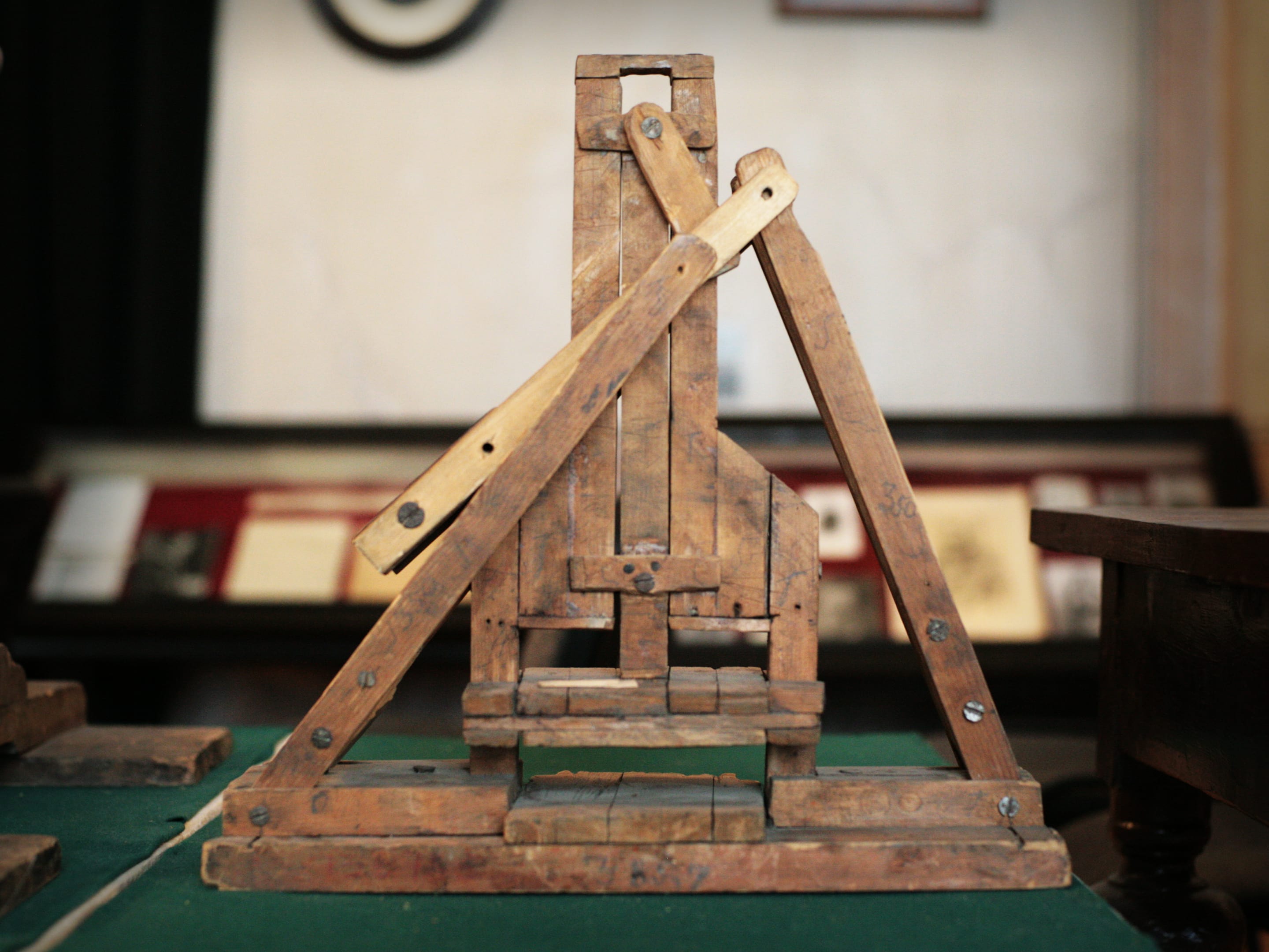 Модель Чебышева (Музей СПбГУ)